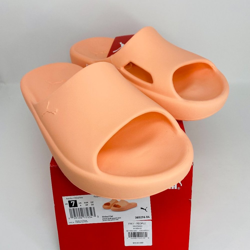 Free People x PUMA Shibui Cat Sandals | Peach Pink | Size 7 | NIB